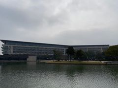 -上海佘山世茂艾美酒店