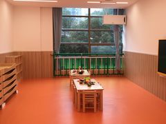 教室-小门牙好性格托育(北外滩中心)