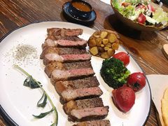 澳洲安格斯谷饲140西冷牛排-花十悦·鲜花咖啡餐厅(振业城一期店)