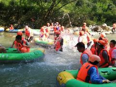 -雅鲁激流探险漂流