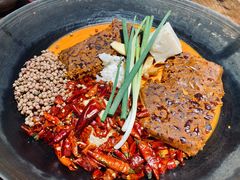 -四小区火锅·巷子里的重庆火锅(花照壁店)