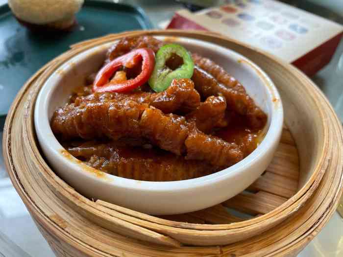 环境在致越优城c座6楼好几层都是他们家的地方很大楼层高空间感好非常