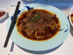 水煮牛肉-尘香•传统川菜(创汇首座店)