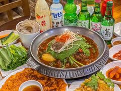-喇喇排骨火锅·传统韩式脊骨汤(望京西园总店)