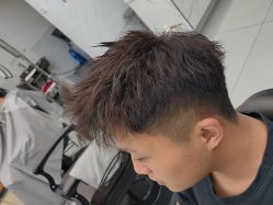 点击看大图 -尤司男士国潮理发馆