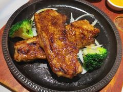 炭烤三线五花肉-俄士厨房(时代天街店)