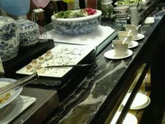 -岷山饭店-芝芝自助餐厅