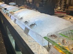 -半岛翡丽海鲜自助餐厅(观风亭店)