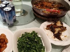 -鑫巴蜀小镇 · 水煮鱼专研店(玉桥店)