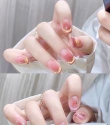 -UGIRL有个美甲