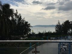 -亚龙湾中心广场