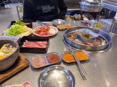 芝士石锅拌饭-哈哈碳都·牛肋条无限自助烤肉(台江万达店)