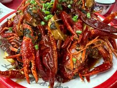 -呷呷好龙虾·湖南常德钵子菜·湘菜(公明天虹总店)