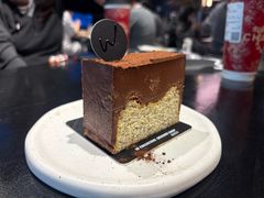 -W COLLECTIVE  DESSERT SHOP