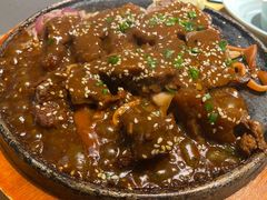 -蜜桃餐厅·伴山(绿宝广场店)