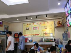 大堂-云南蒙自过桥米线(丰庆路店)
