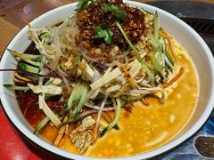 -山河屯铁锅炖·非遗东北菜(南山店)