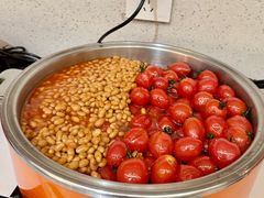 -上海虹桥中心爱琴海亚朵S酒店