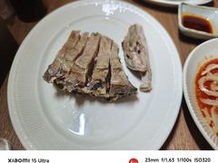 手抓羊肉-贯贯吉·清真餐厅(浙江中路店)