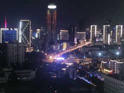 -单色舞蹈
