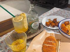 -Nine Cafe&Bar