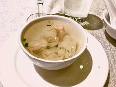 -梅龙镇酒家(南京西路总店)