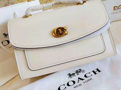 -COACH蔻驰(盛京奥特莱斯店)