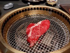 -铭牛烧肉·和牛海鲜自助(高新月牙湖店)