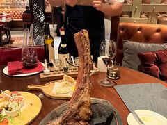-恰餐厅及酒吧 CHAR Bar & Grill (北京丽都皇冠假日店)