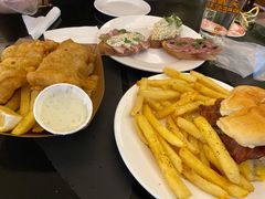 -瑞食酒馆 La Taverne Suisse