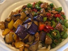 茄子肉丁小公鸡双拼拌面-文三里屯面馆(三里屯店)