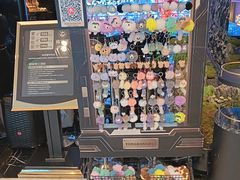 -雍容荟帝王蟹活龙虾展台自助(IFS黑金店)