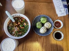 -鑫震源·苏式大虾生煎(山塘街店)