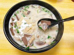 -津津老鸭粉丝馆(正东路店)