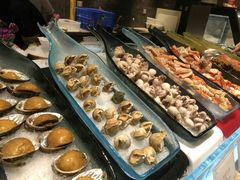-半岛翡丽海鲜自助餐厅(观风亭店)