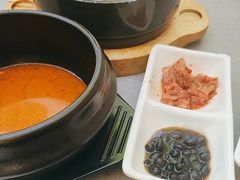 -豚妈妈汤饭·部队锅(南京东路店)