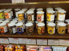 零售区-红宝石·鲜奶小方·海派西点房(联洋店)