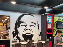 大堂-麦当劳(深圳北站高铁店)