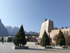 -平西抗日烈士陵园