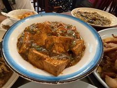 -聚首堂·特色小吃·肘子(什刹海德胜门店)