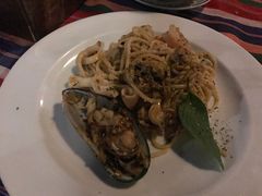 -卷心菜和避孕套餐厅(Pattaya)