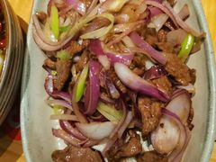 张老师的牛肉-十三式重庆江湖菜(金茂览秀城店)