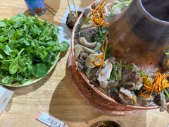 -小辣椒·川菜馆·羌家铜锅土火锅(茂县店)