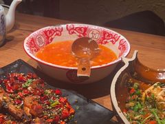 -泥糊破店小酒馆·团建聚餐(南京西路店)