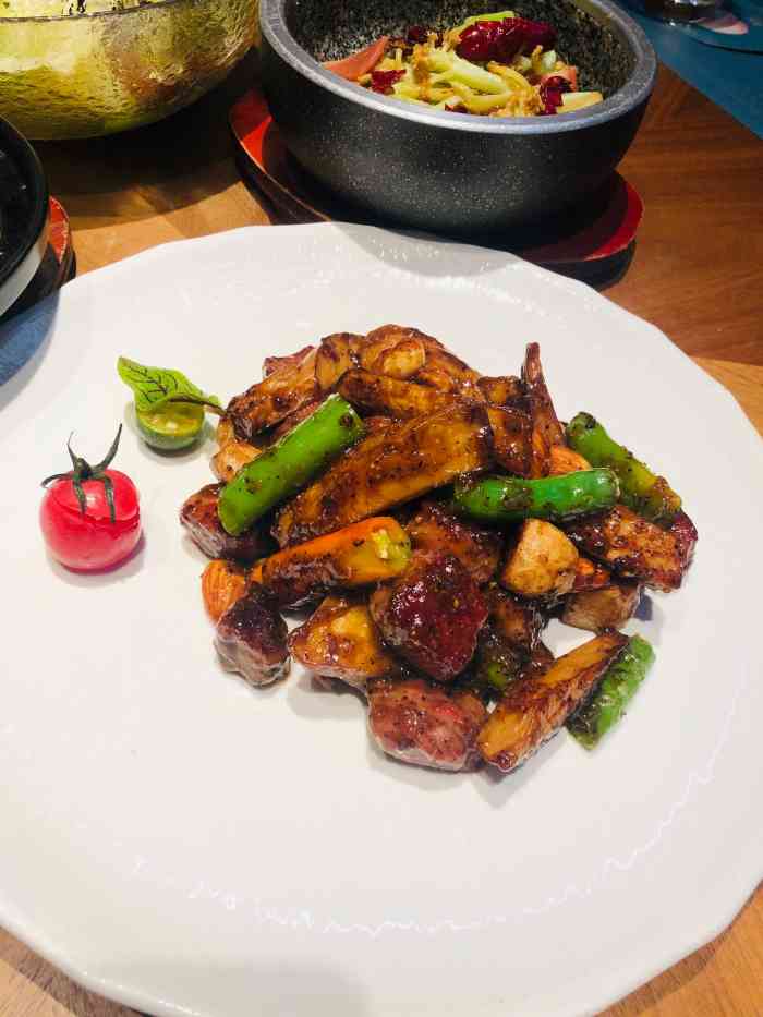 鹿桃·新粤菜(龙首印象城店)