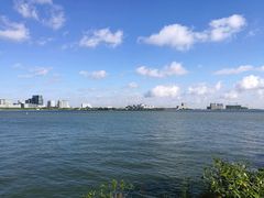 -上海滴水湖皇冠假日酒店