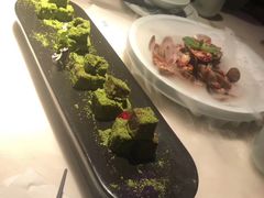 -韵秋荷(宝山龙湖天街店)