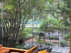 -谷咖啡·鲜花绿植花园餐厅