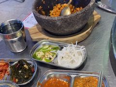 -哈哈碳都·牛肋条无限自助烤肉(台江万达店)