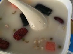 -海口骑楼小吃街